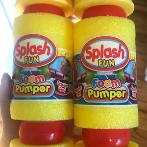 Splash Fun Foam Pumpers